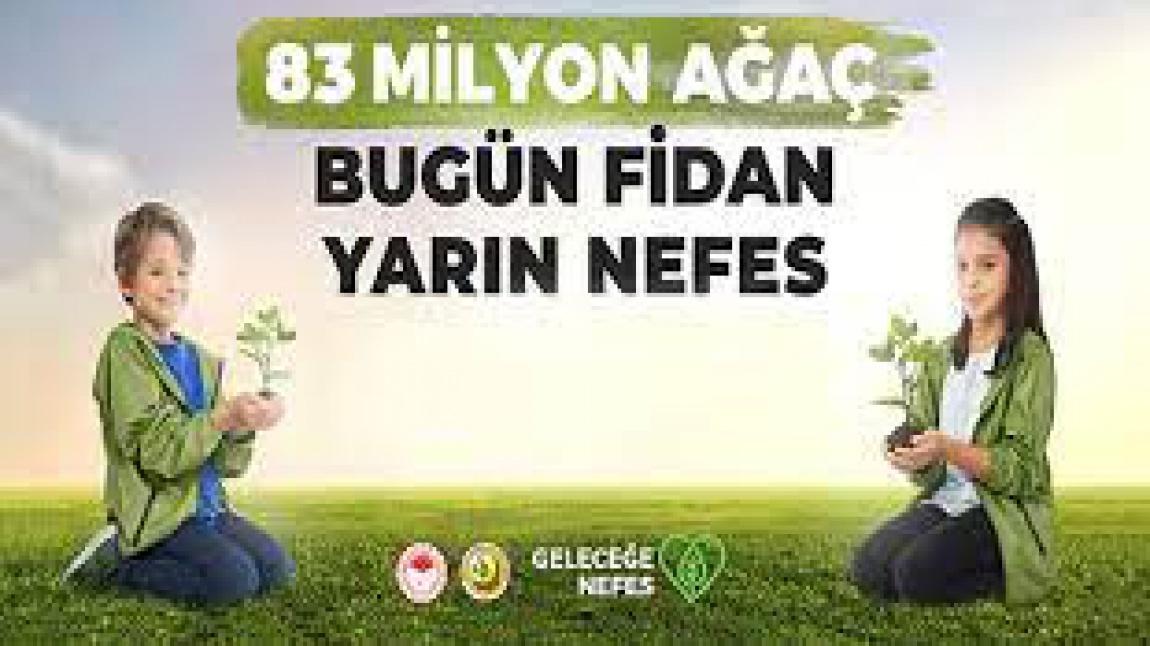 23 Nisan'da daha yeşil bir Türkiye için fidanlarımızı toprakla buluşturuyor, geleceğe nefes oluyoruz.